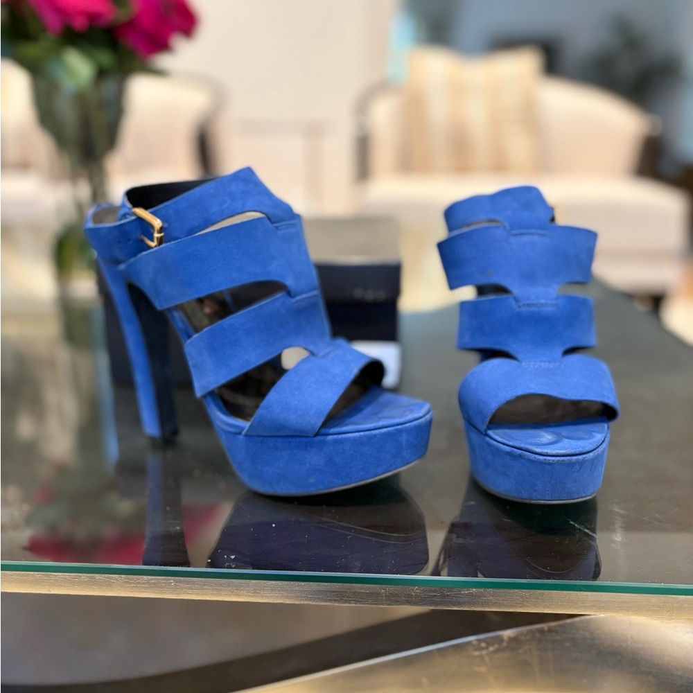 Steve Madden Royal Blue Strappy Platform Heels